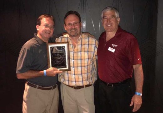 UniMac Honors REM Co. with Partner Award