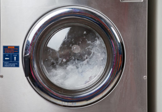 Is It Time to Replace That Old Washer?