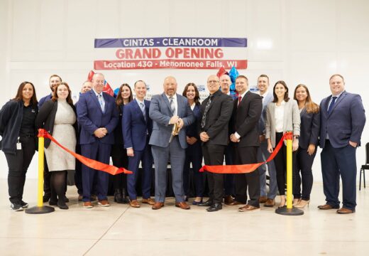 Cintas Opens New Cleanroom Facility in Milwaukee Area